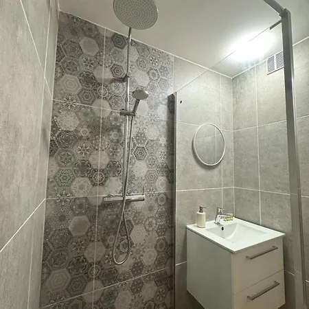 Lejlighed U Capu 59 Mladé Buky